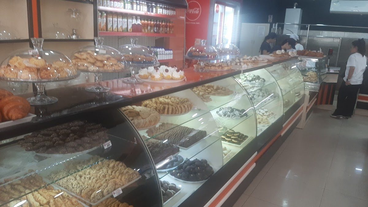 Asteri Greek Bakery — Ванадзор