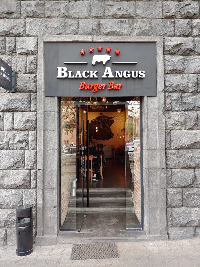 Black Angus — главное фото