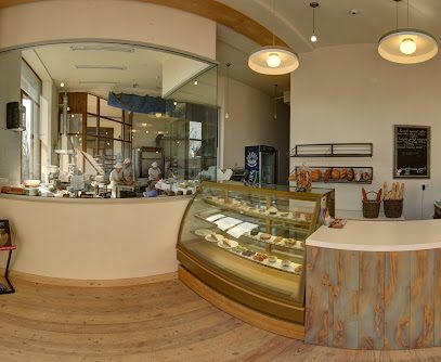 Crumbs Bread Factory — фото 1