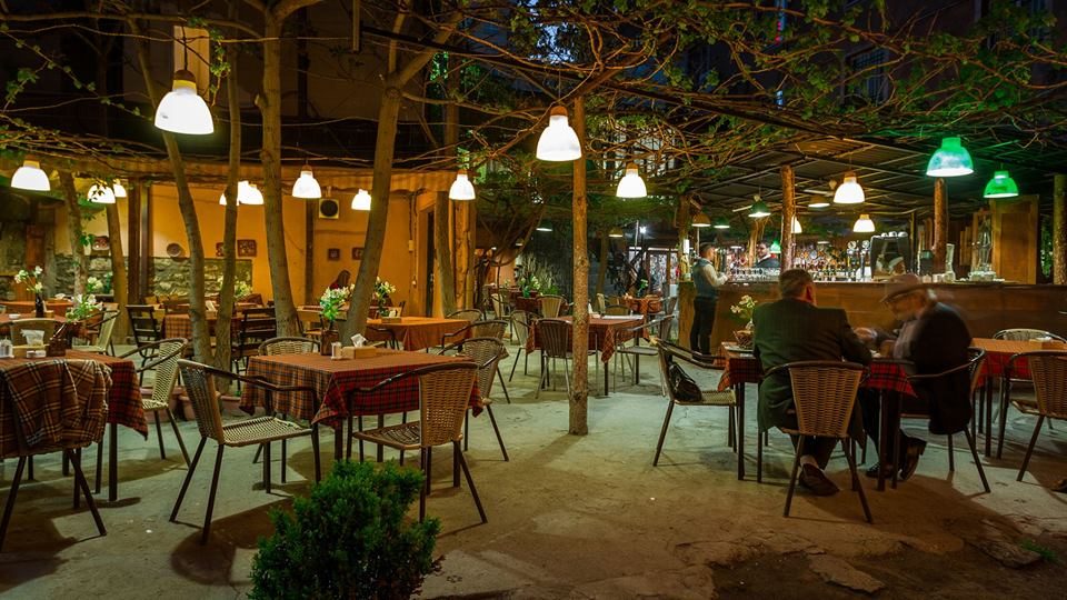 Dalan Art Gallery and Restaurant Abovyan 12 — главное фото