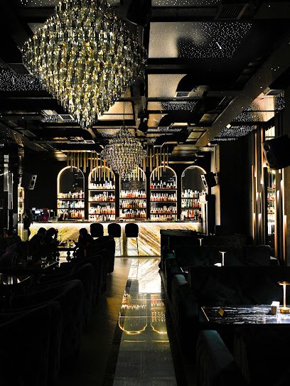 Ghost Resto Lounge Bar and Rooms — главное фото