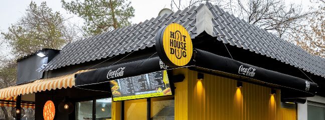 Hot Dog House — фото 1