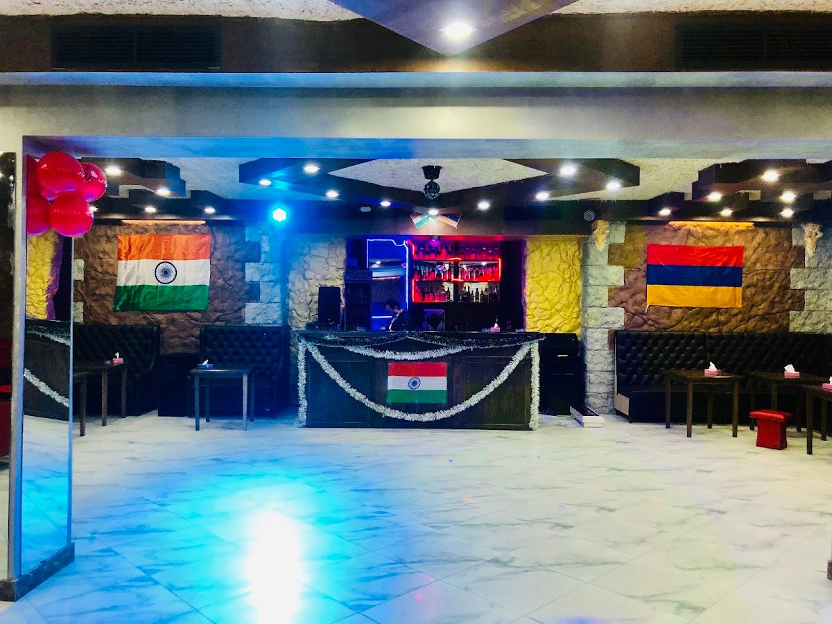 Ind-am bar cafe & night club — главное фото