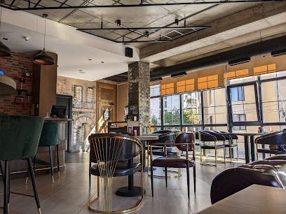 Jean's Bistro — фото 1