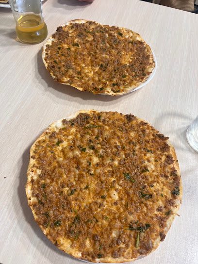 LAHMAJO SILACHI — Площадь Республики